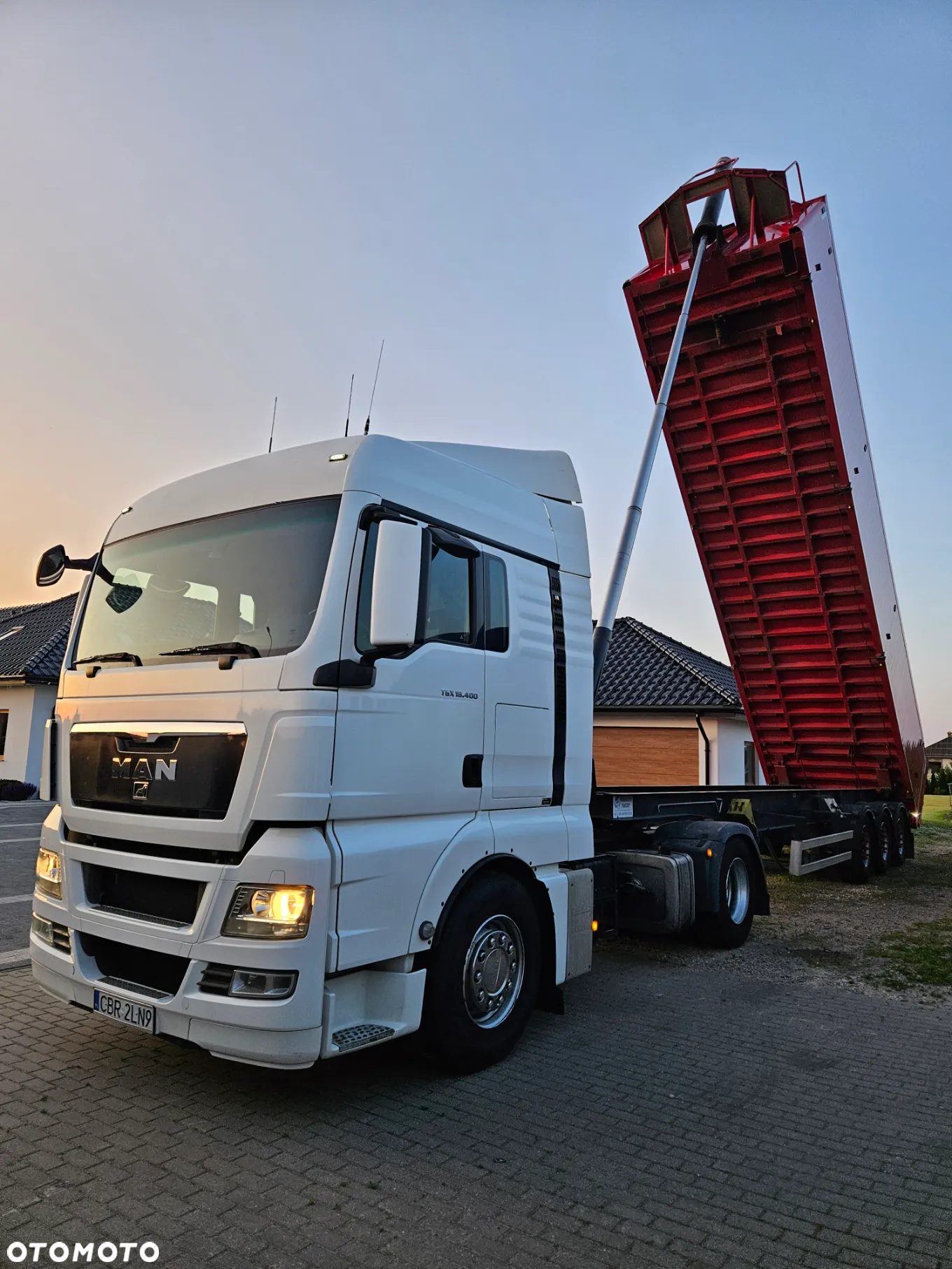 MAN TGX zestaw Gras 45m3 - 17