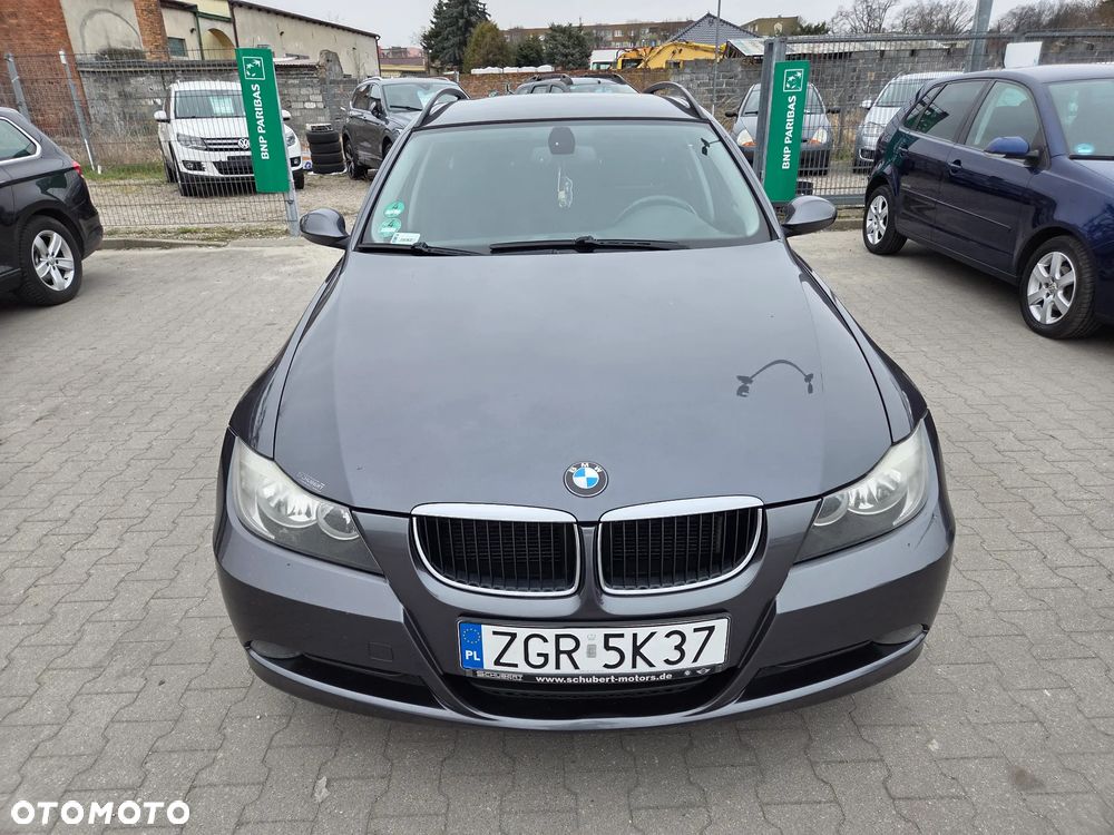 BMW Seria 3 - 24