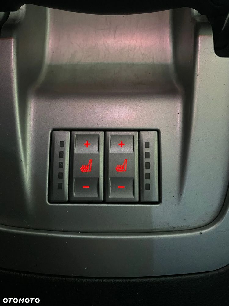 Ford Galaxy 2.0 Ghia - 12