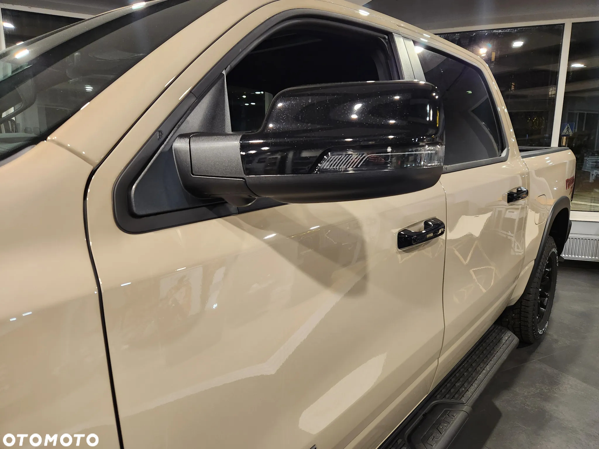 RAM 1500 - 20