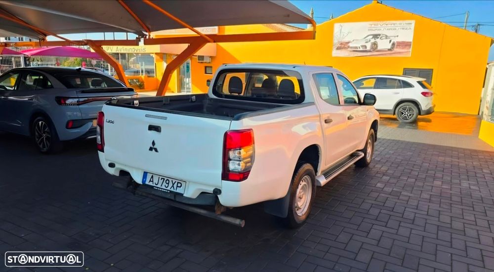 Mitsubishi L200 2.3 DI-D CD Invite 2WD - 3