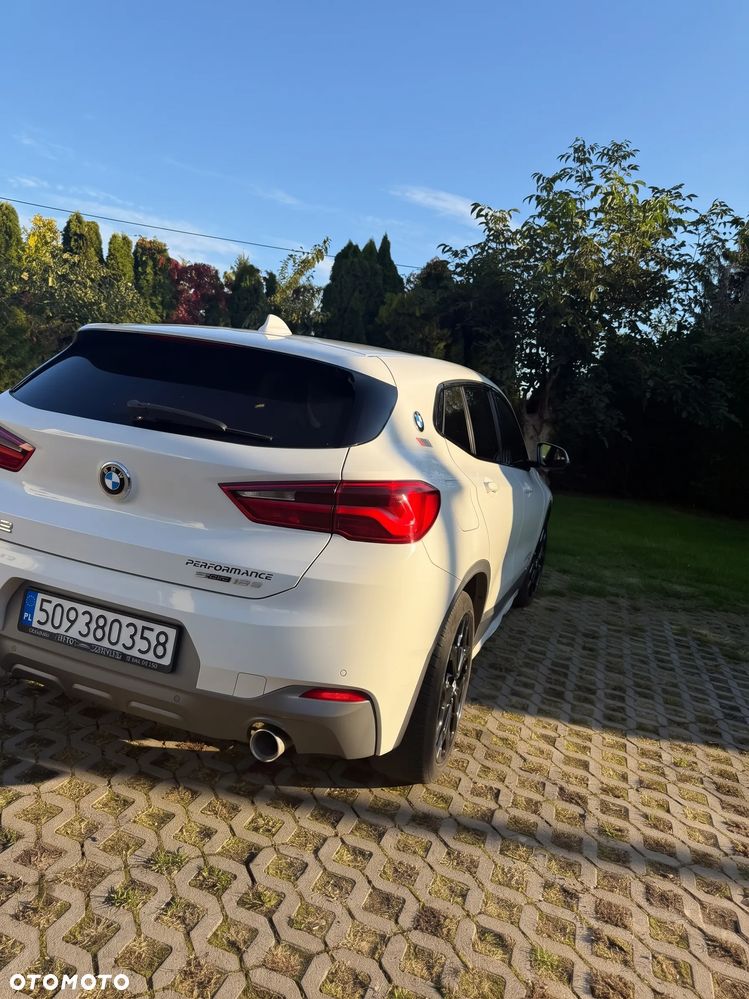 BMW X2 - 16
