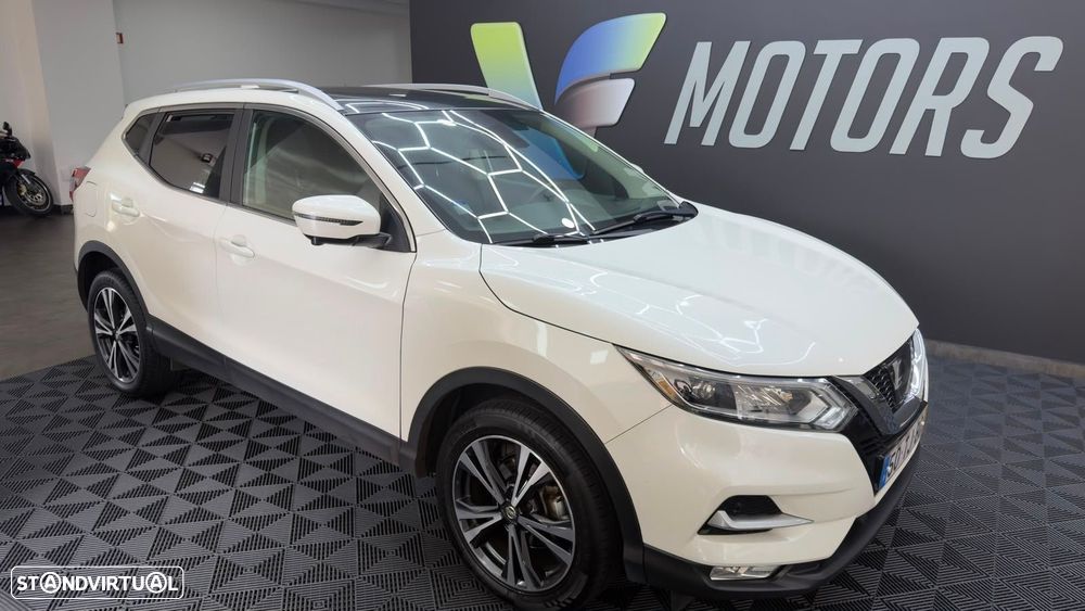 Nissan Qashqai 1.6 dCi Tekna Premium - 5