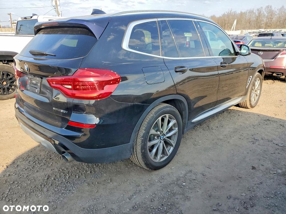 BMW X3 xDrive30i xLine sport - 5