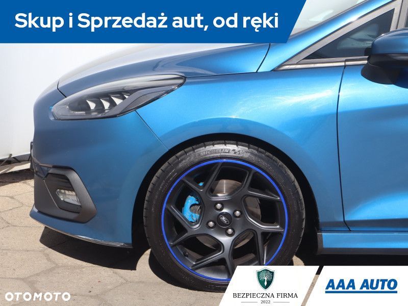 Ford Fiesta - 15