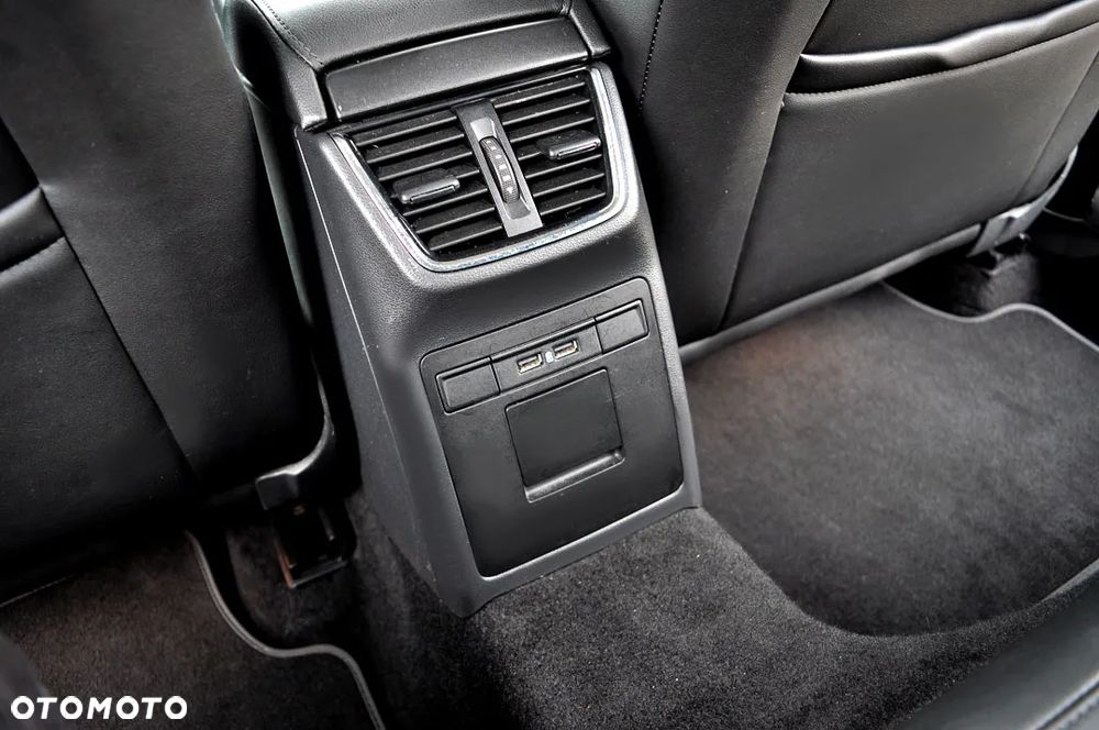 Skoda Octavia Combi 1.6 TDI Style - 28