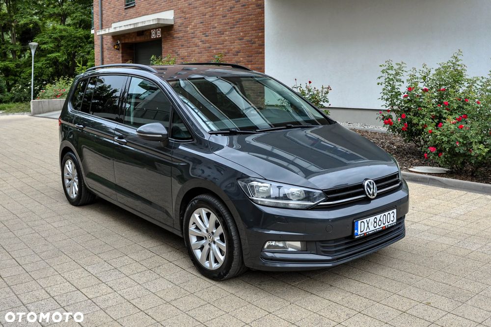 Volkswagen Touran - 6