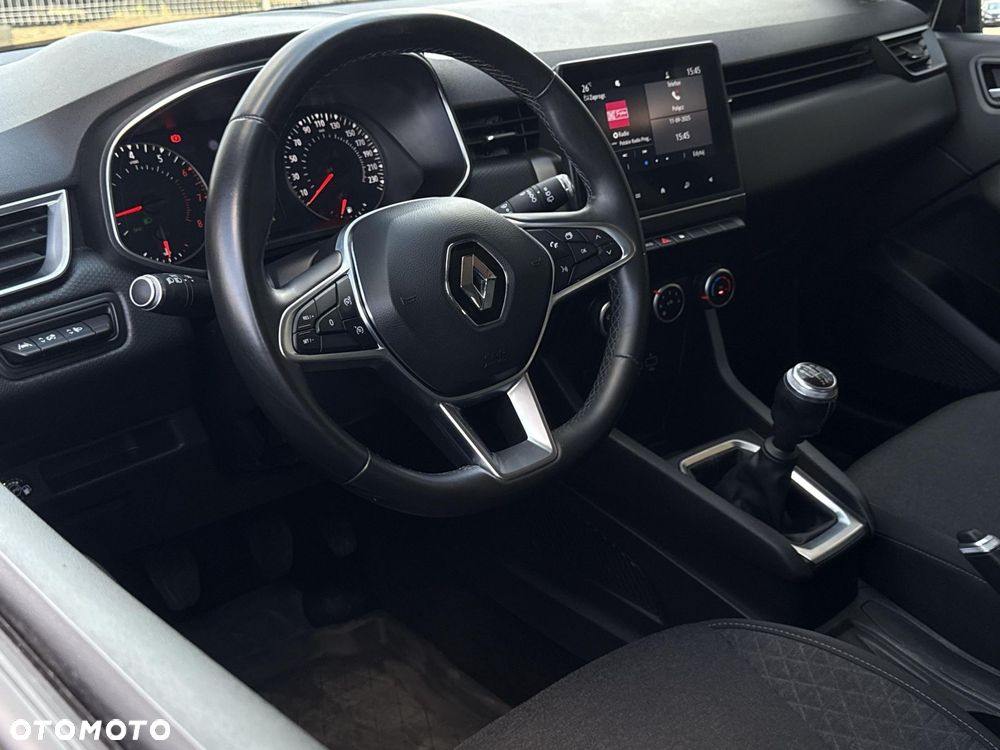 Renault Clio - 9