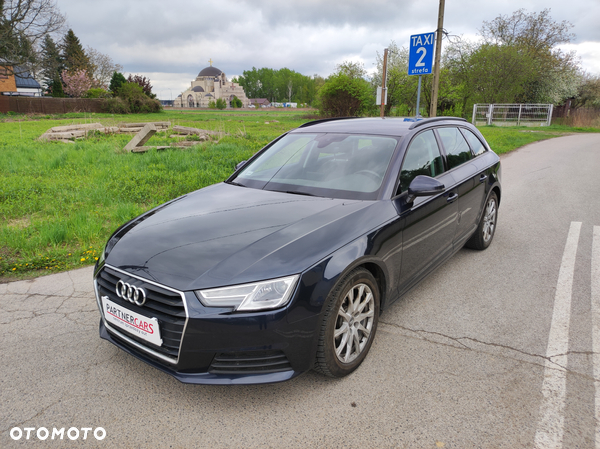 Audi A4 Avant 2.0 TDI DPF clean diesel multitronic Ambition