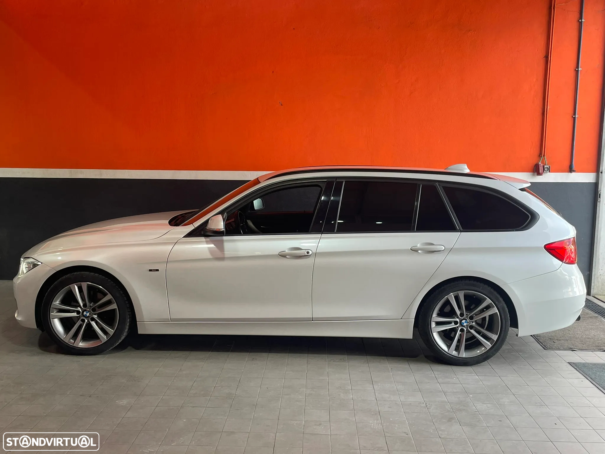 BMW 320 d Touring EfficientDynamics Line Sport Auto - 2