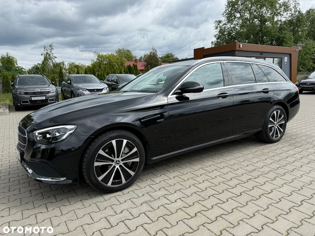 Mercedes-Benz Klasa E 300 de Business Edition - 39