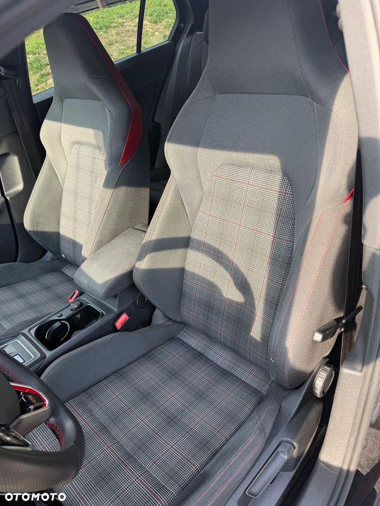 Volkswagen Golf 2.0 TSI GTI DSG - 18