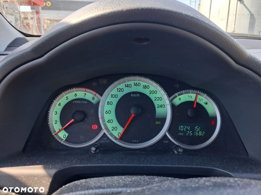 Toyota Corolla Verso 1.8 Premium + 7os - 5