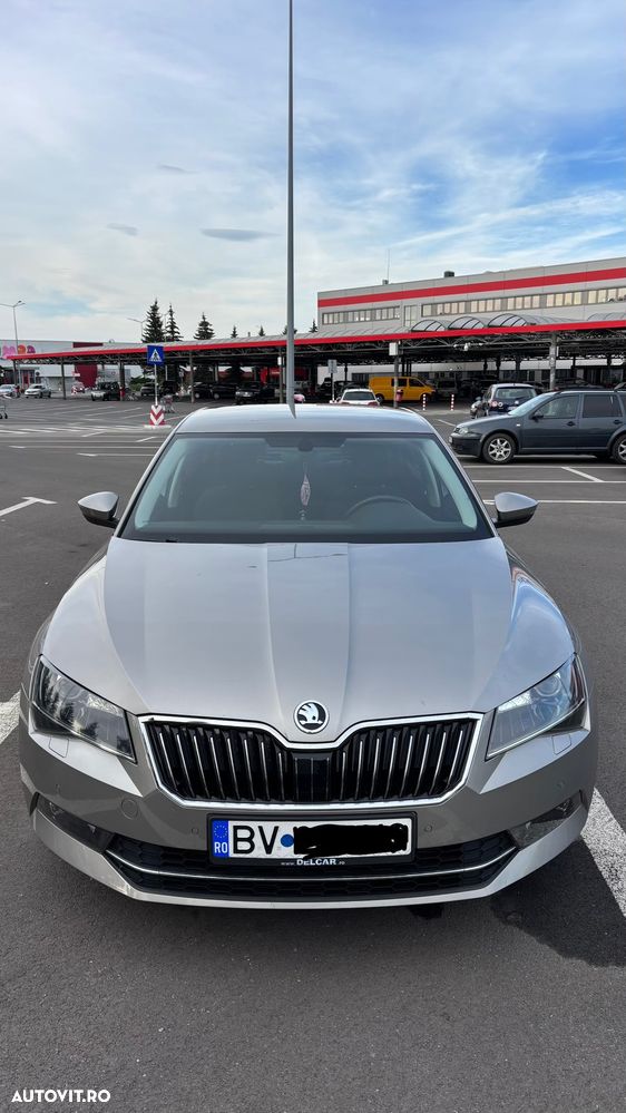 Skoda Superb 1.4 TSI Ambition - 6