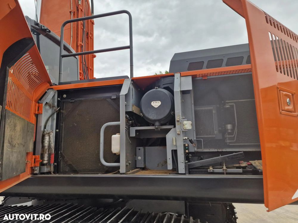 Hitachi ZX350LCN-6, 2018, 8.929h, INGUST 2,99m, CUPLA RAPIDA, cupa 2mc, ad sapare 8m, 2 inst hidr pe brate, ridica 20t, 3 camere, Masa operationala 36,5t, motor Isuzu 283CP, 3 pompe hidr,posibilitate leasing 3 ani, STARE FOARTE BUNA, PROMOTIE 99.000 EUR+tva - 37