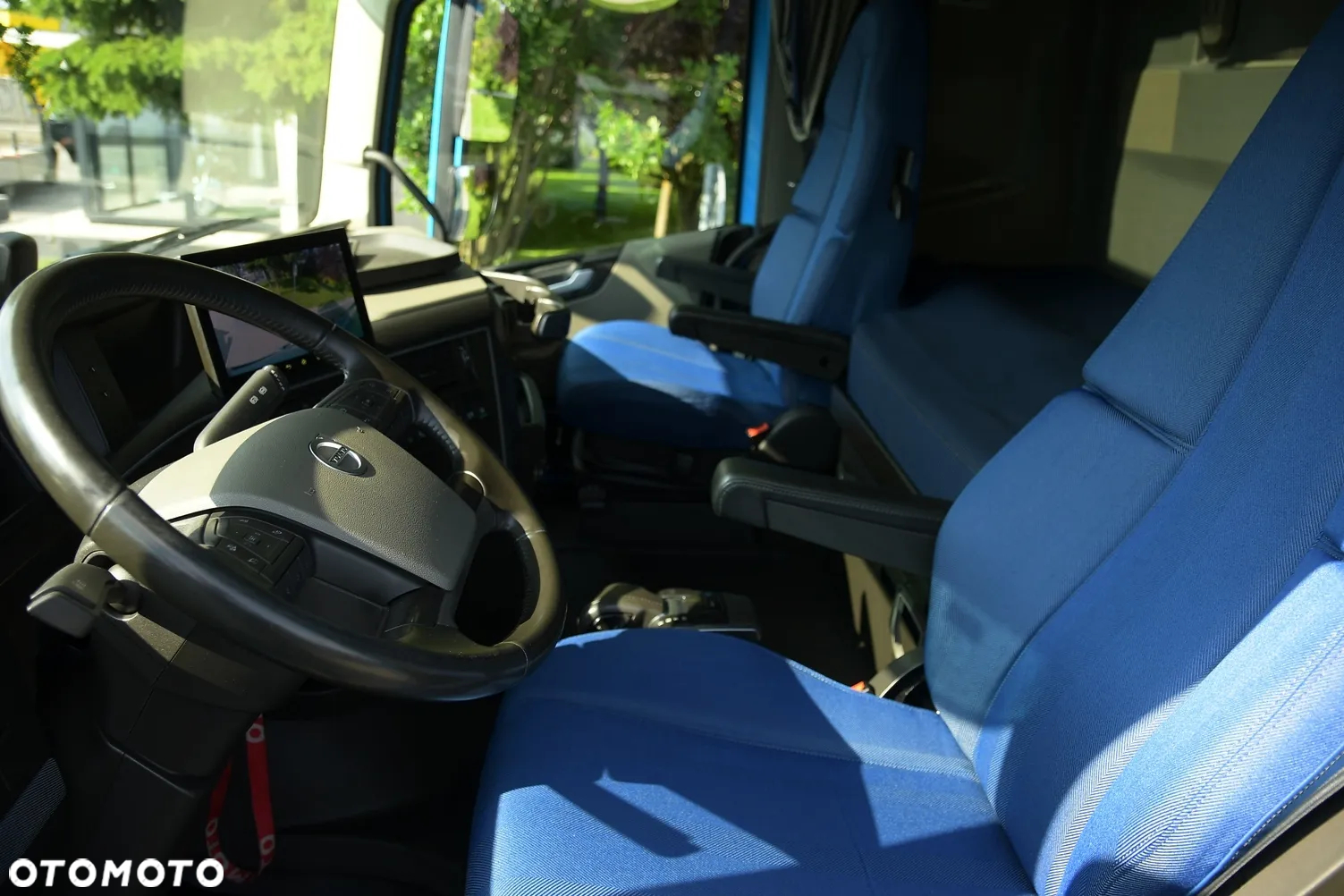 Volvo FH500///* 2022///* PUSHER///* 6×2///* PRZEBIEG 360 TYŚ KM///* GLOBETROTTER XL///WAGA///* KAMERA///* KLIMA POSTOJOWA///* FULL LED///* TV///* OŚ SKRĘTNA///* STAN JAK NOWY - 21