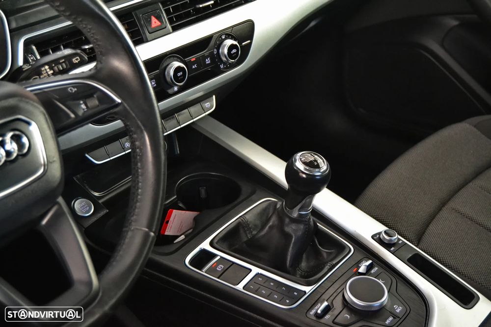 Audi A4 Avant 2.0 TDI - 14