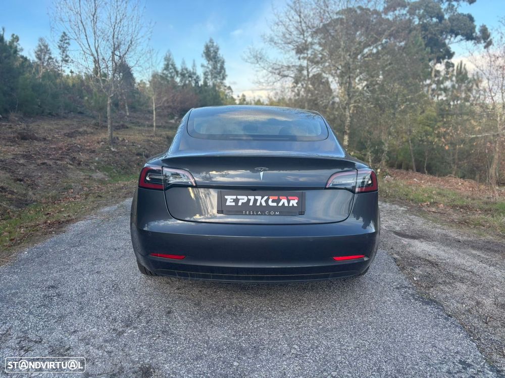 Tesla Model 3 Standard Range Plus RWD - 11
