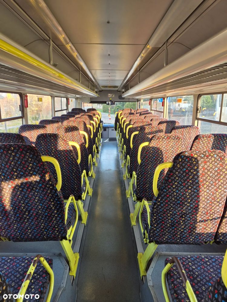 Mercedes-Benz CONECTO - 6