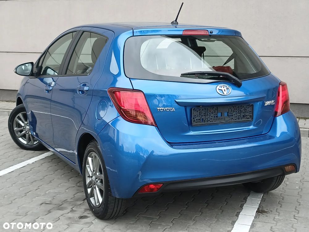 Toyota Yaris 1.33 VVT-i Comfort - 12