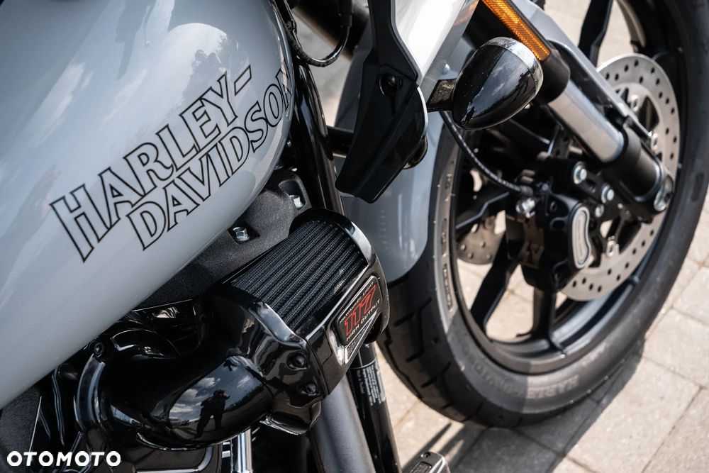 Harley-Davidson Softail Low Rider - 21