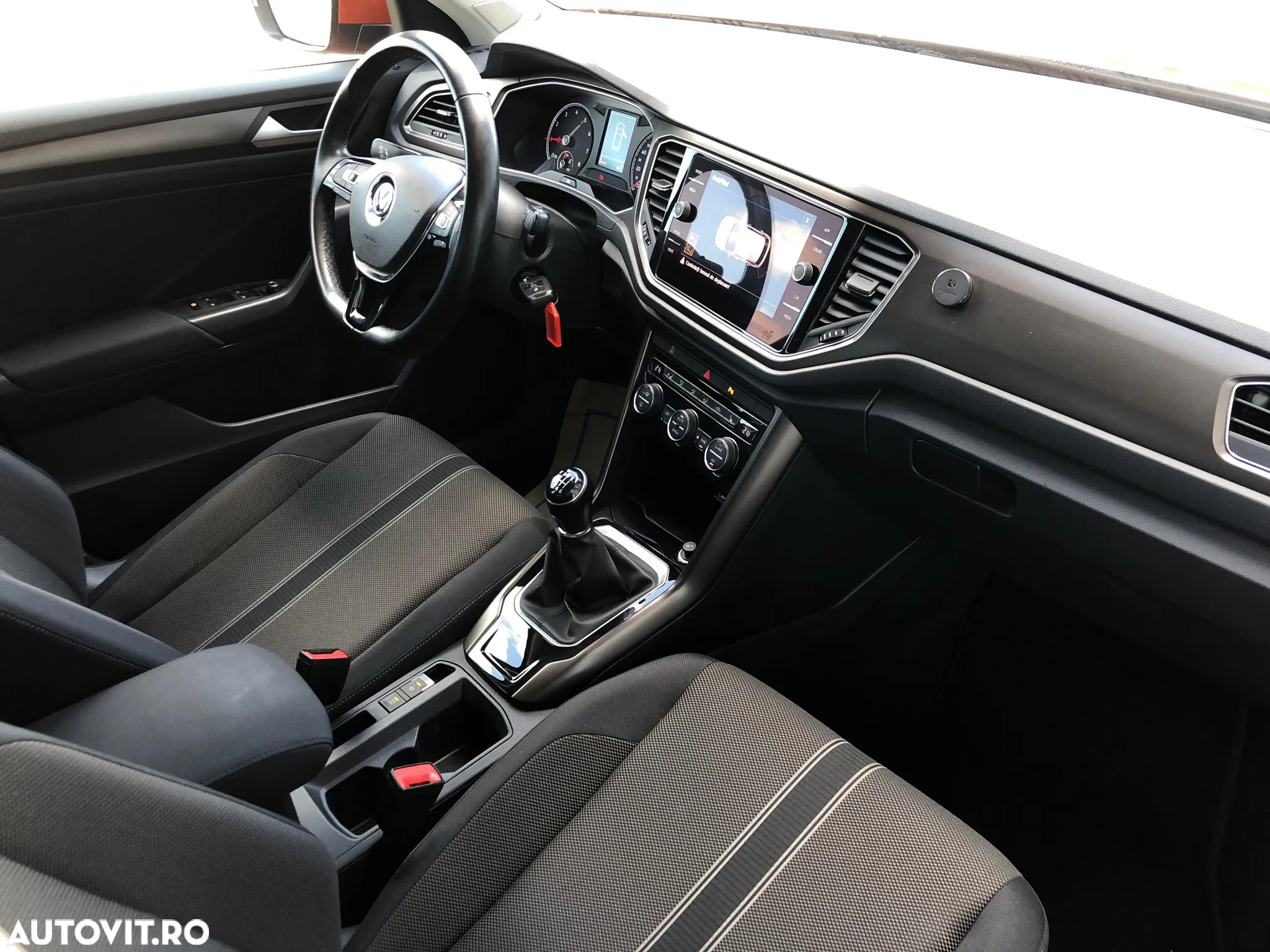 Volkswagen T-ROC 1.0 TSI Design - 15
