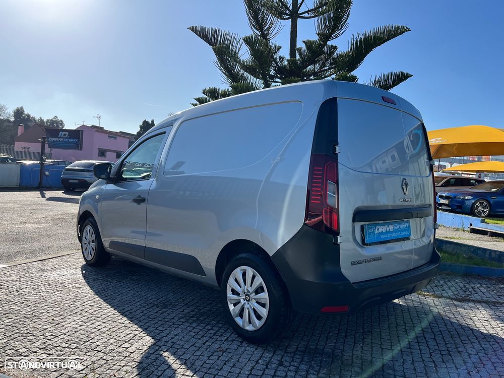 Renault Express 1.5 Blue dCi - 14
