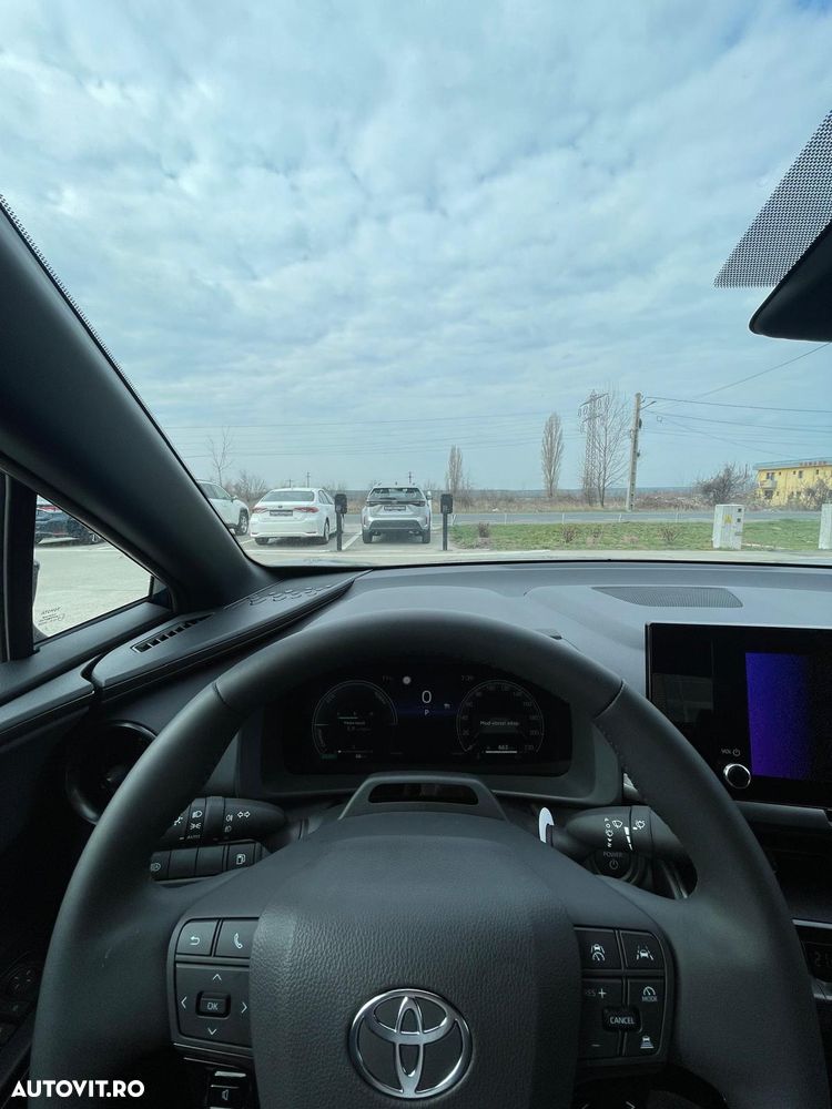 Toyota C-HR 1.8 HEV 140 CP 4x2 CVT Active - 13