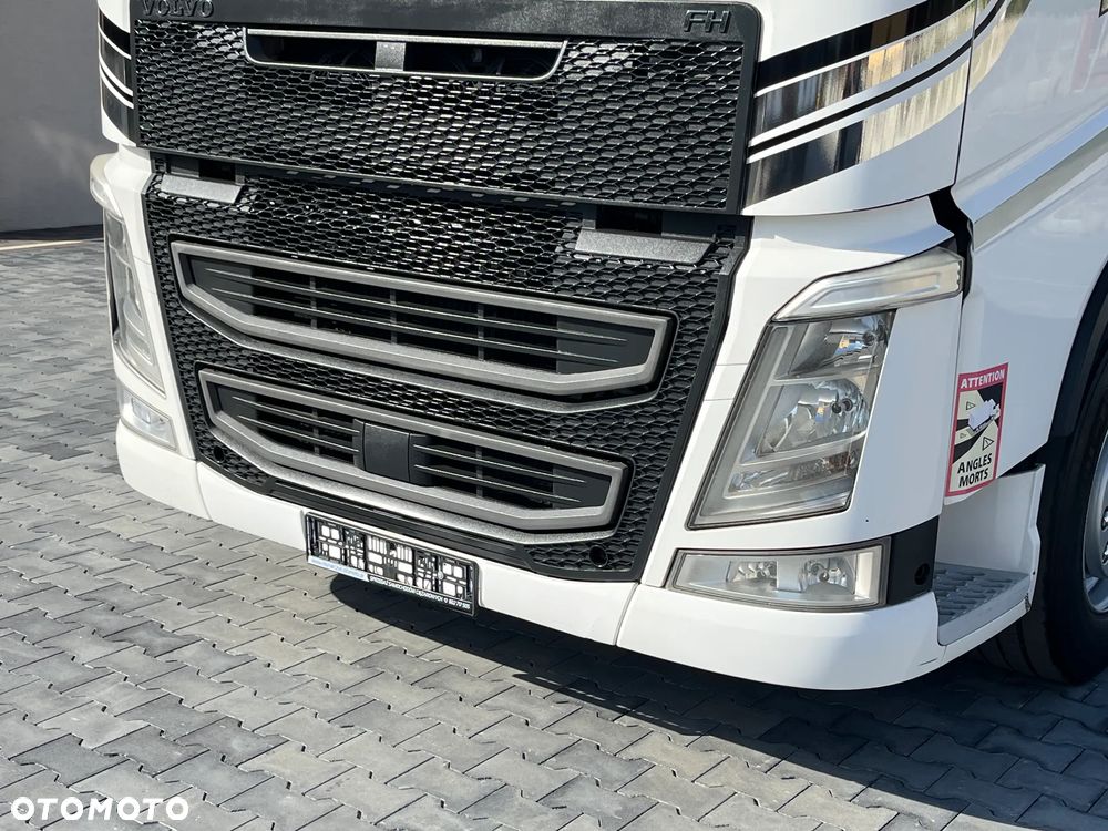 Volvo FH / EURO 6/  I- SHIFT/ MICHELIN 80% /  KLIMA POSTOJOWA / SERWISOWANY/ ZADBANY / OKAZJA - 17