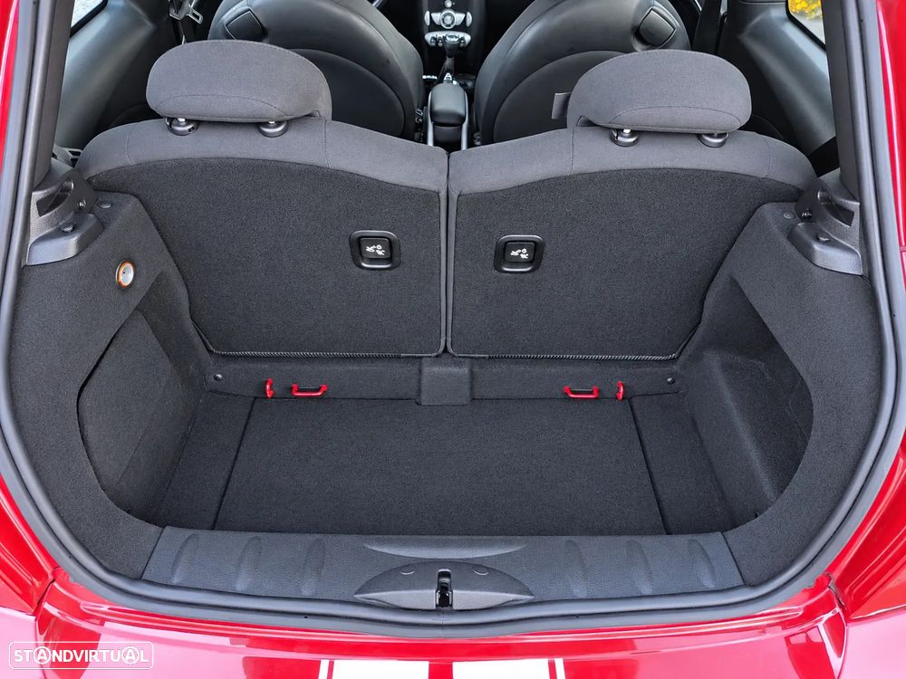 MINI 3 Portas Cooper D - 9