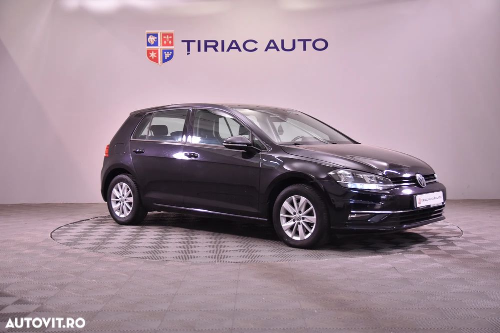 Volkswagen Golf - 7