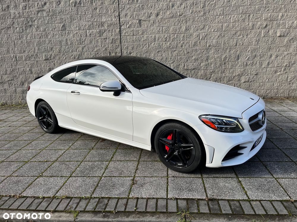 Mercedes-Benz Klasa C 300 4MATIC 9G-TRONIC - 3