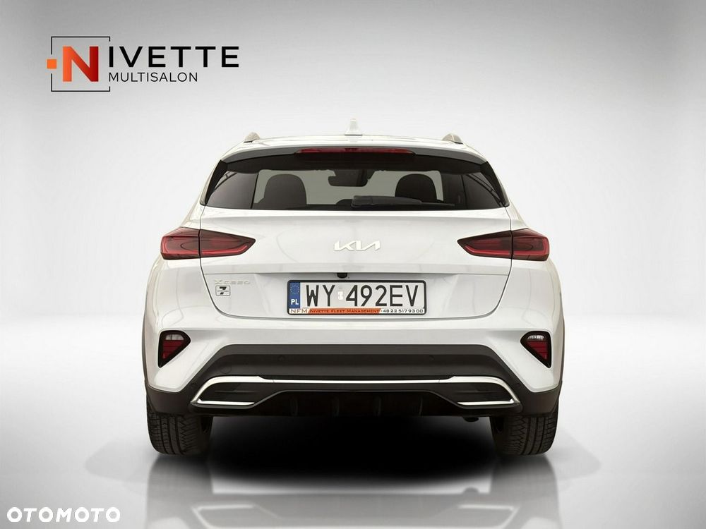 Kia XCeed - 10