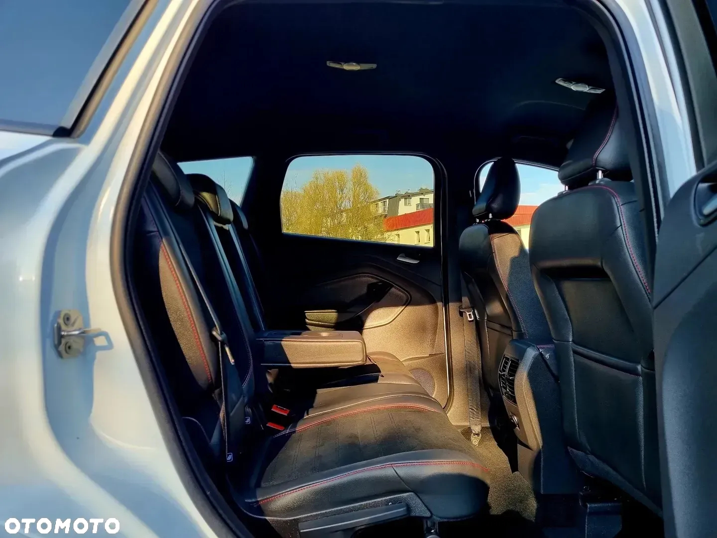 Ford Kuga 2.0 TDCi 4x4 ST-Line - 15
