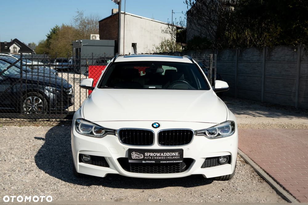 BMW Seria 3 320i xDrive Edition M Sport Shadow - 3