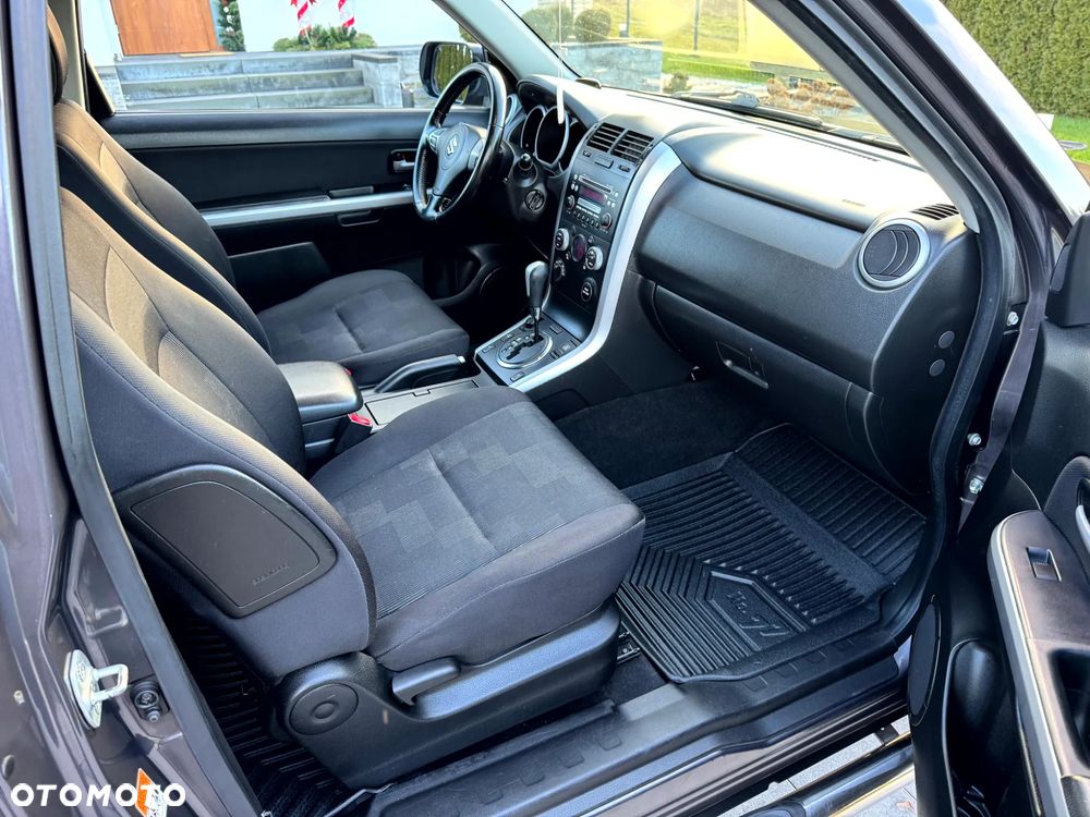 Suzuki Grand Vitara - 10