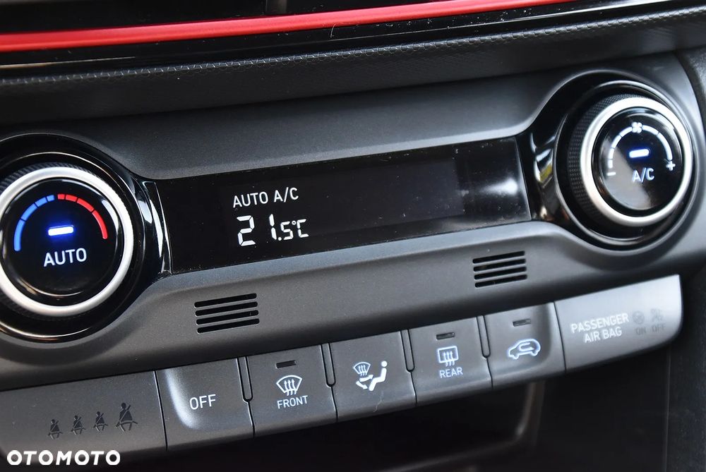 Hyundai Kona - 34