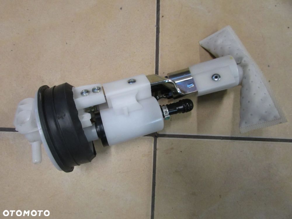 Vespa GTV 300 hpe 2024 pompa paliwa tylko 3400km - 2