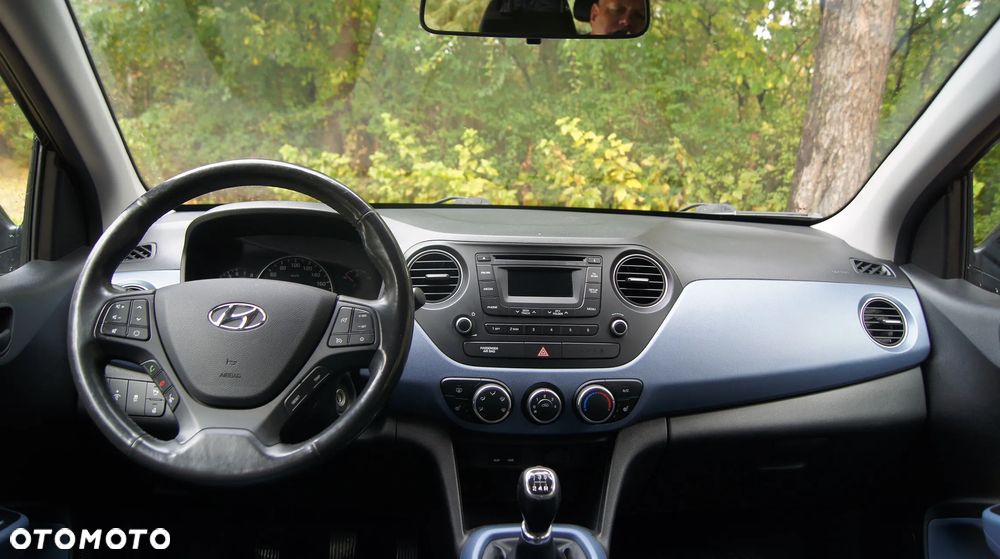 Hyundai i10 1.0 BlueDrive Comfort - 10