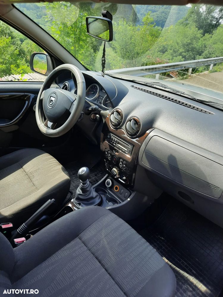 Dacia Duster 1.5 dCi 4x4 Prestige - 16