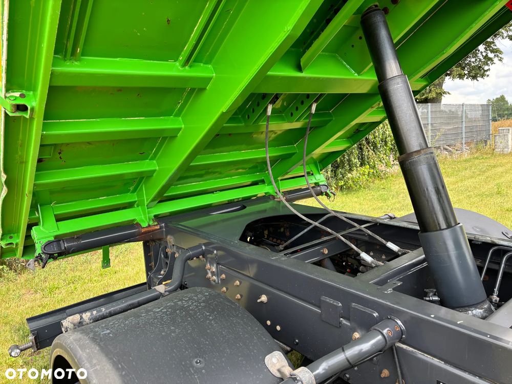 Renault D12 wywrotka, 12 ton DMC , zaczep do przyczepy , oryginalny kiper Meiller, mały przebieg od 1 właściciela z Niemiec, 6100 kg ładowność. manualna skrzynia , na resorze, idealna pod minikoparkę , przyczepę ( Mercedes ATEGO, AXOR, MAN TGM ) - 21