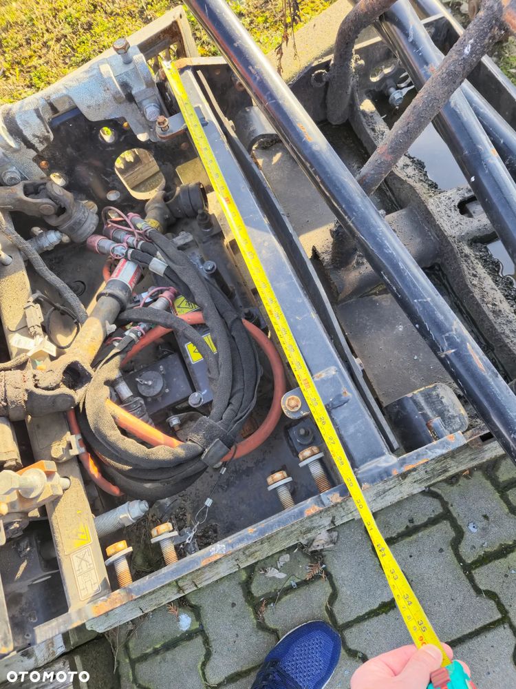 Caterpillar AP 655F - 12