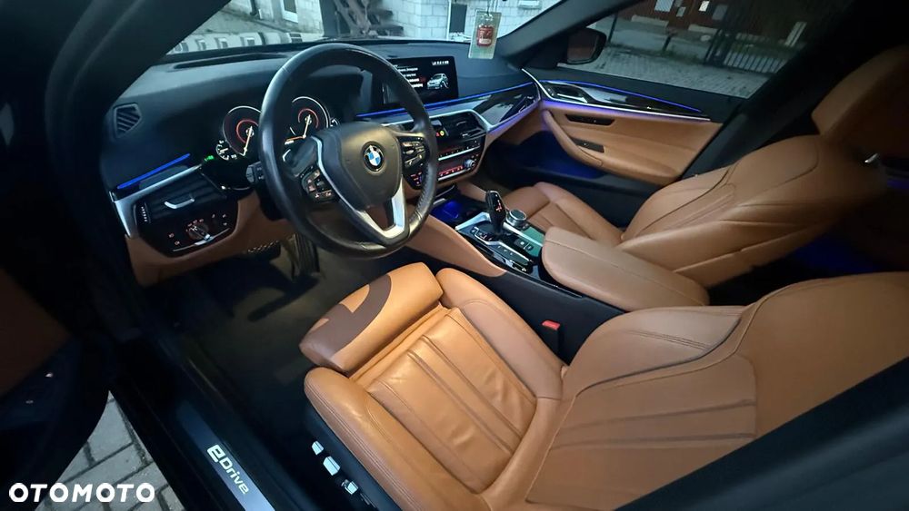 BMW Seria 5 - 21
