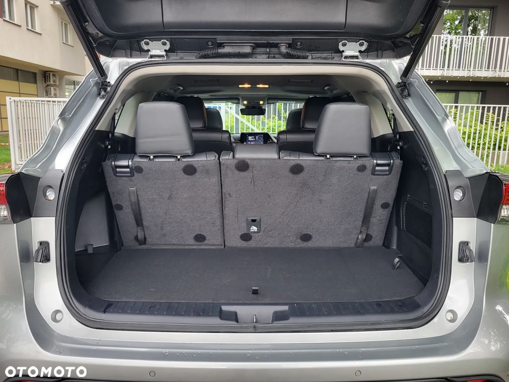 Toyota Highlander - 30