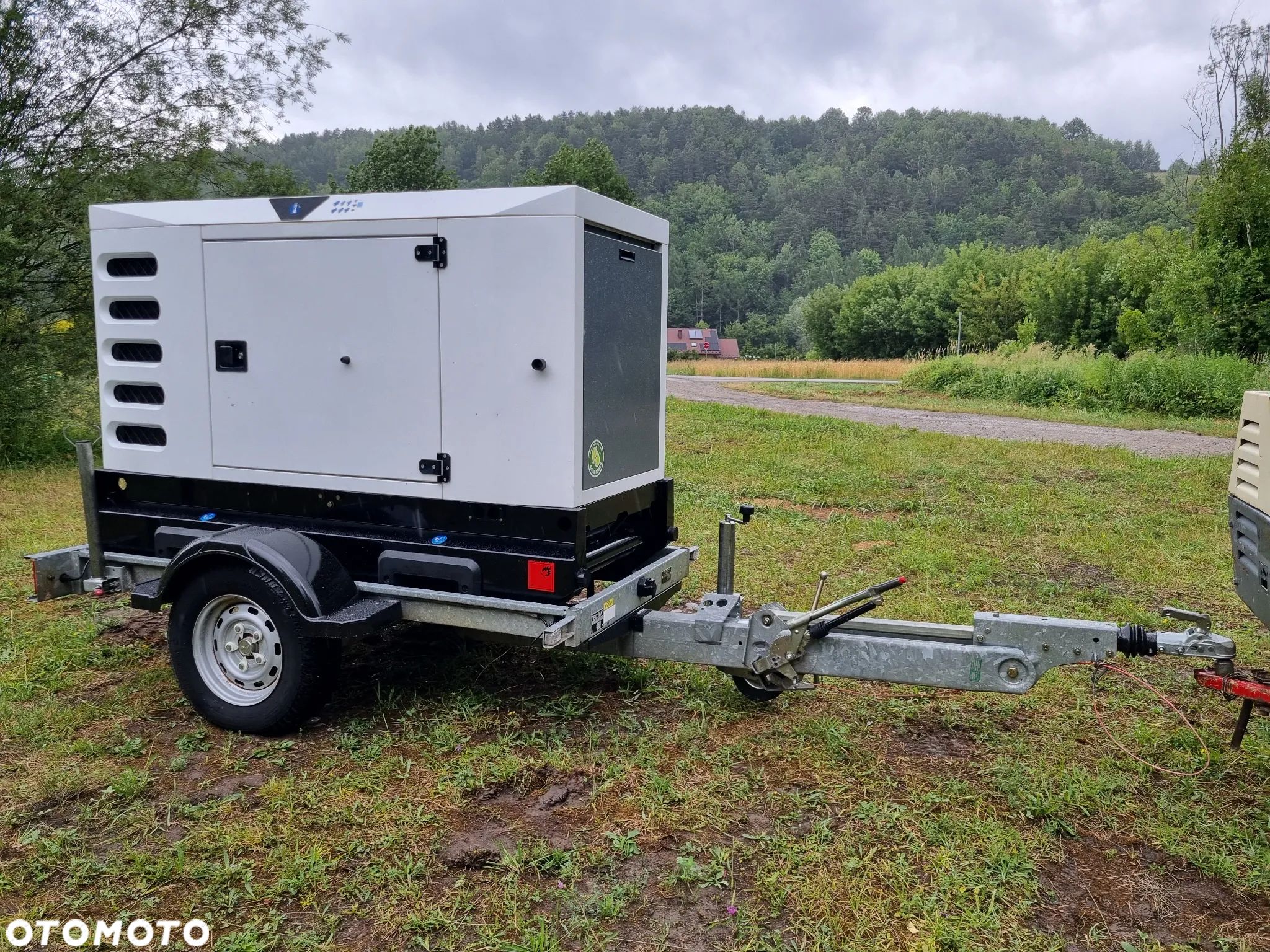 Mitsubishi SDMO R44 KV Agregat Prądotwórczy Generator Jezdny mobilny Jak Nowy z Norwegii - 1