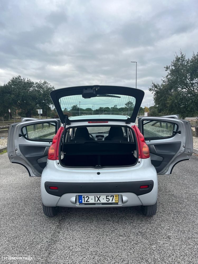 Peugeot 107 1.0 Trendy - 3