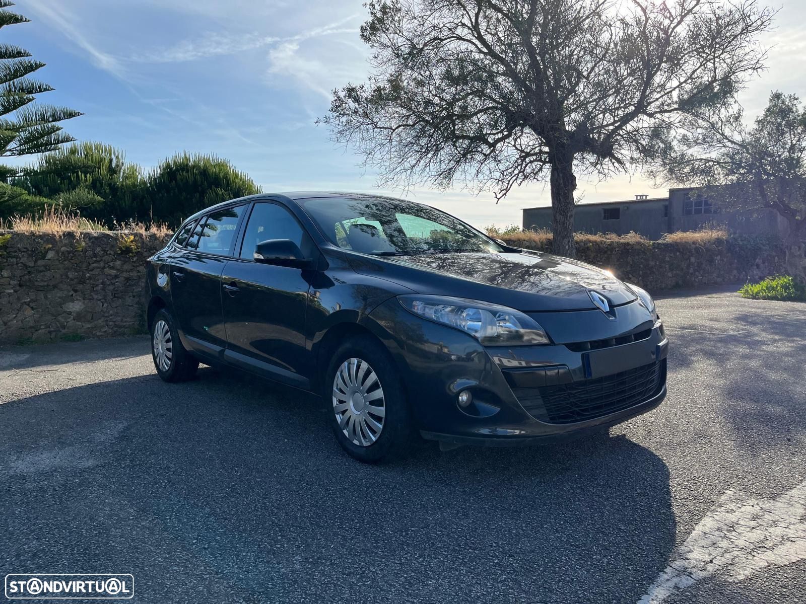 Renault Mégane Sport Tourer dCi 110 FAP Paris Business - 1