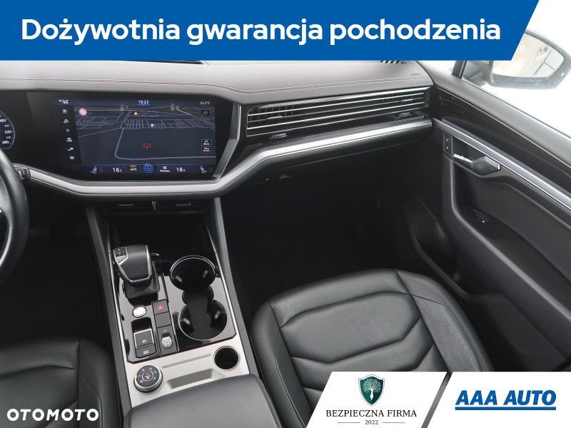 Volkswagen Touareg - 10
