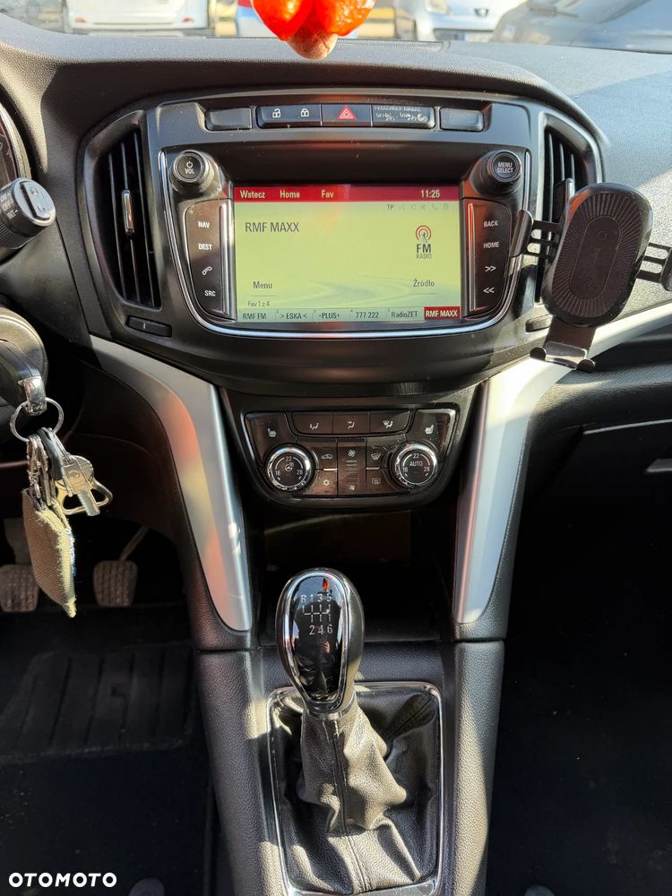 Opel Zafira 1.6 D (CDTi ecoFLEX) Start/Stop ON - 12