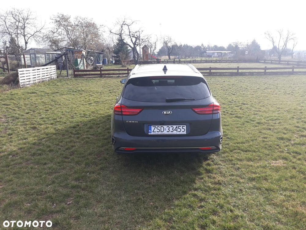 Kia Ceed 1.4 T-GDI L Business Line Plus DCT - 6